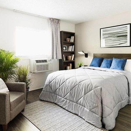 Intown Suites Extended Stay Select Montgomery Al Exteriör bild